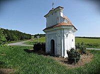 kaple PM na rozcesti pod Zdislavicemi