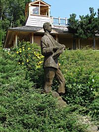 sochy obou malířů