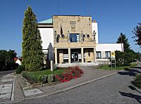 budova bývalé spořitelny