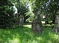 bývalý hřbitov