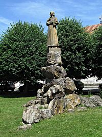 socha Mistra Jana Husa