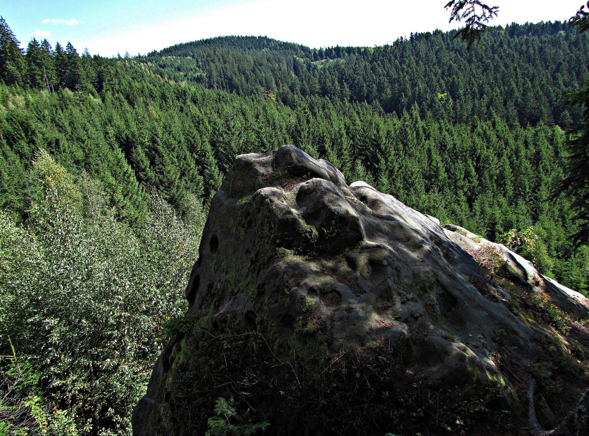 Současná podoba lačnovských Prostředních skal