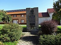 Všechovice - Pomník padlým