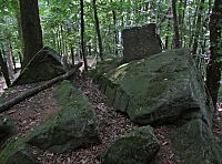 závěr skalnatého hřebene