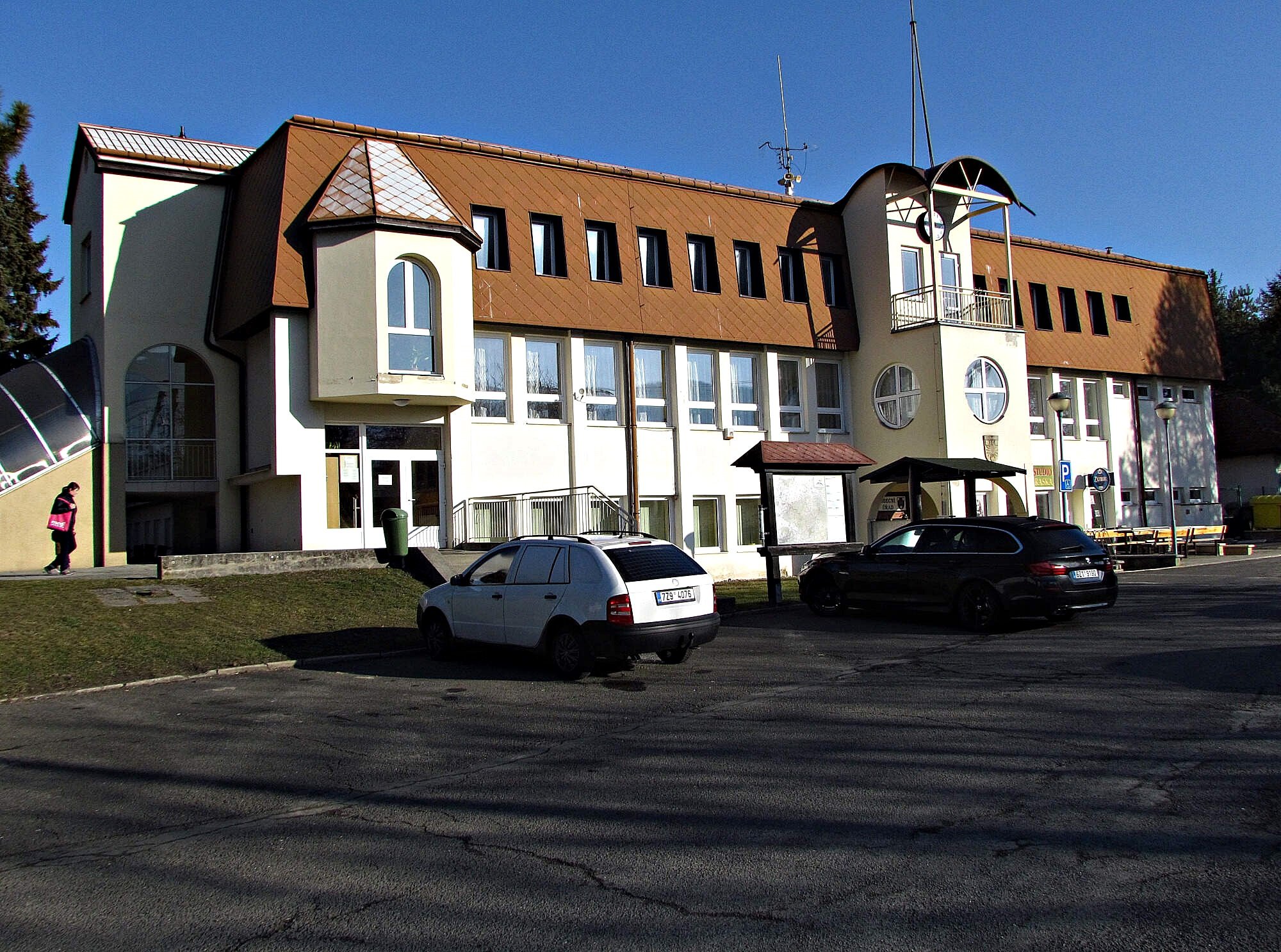 Loukov - budova Obecního úřadu