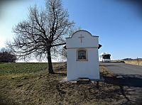 Výklenková kaple nad Labuticemi