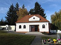 žalov s otevřenou kaplí