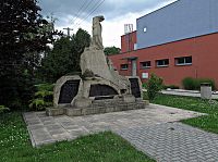 Nezamyslice - Památník obětem světových válek a Rudé armády