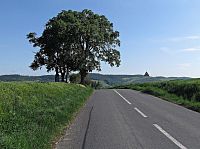 Chřibským podhůřím z Újezdce přes Žeravice do Ježova