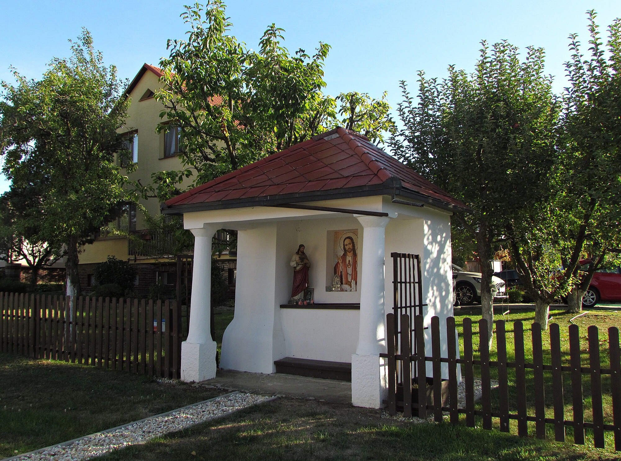 Lukov u Zlína - výklenková kaple