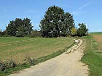 nad nádrží