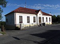 stavení v západní části Zámrsk