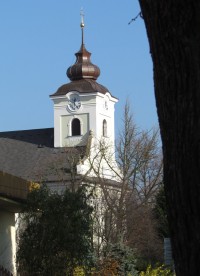 Kostel sv.Josefa a fara v Lukově