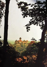 hrad Sovinec z dálky