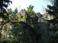 Devět skal - hlavní skalní hradby