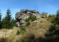skalnaté temeno Žárového vrchu