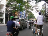 po Saigonu na rikšách