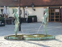 Praha 1 - Cihelná - čůrající sochy