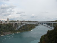 Most spojující Kanadu a USA - Niagara Falls