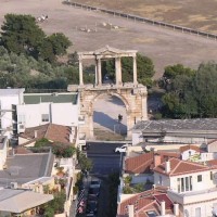 Athény - Hadriánův oblouk