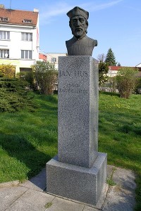 Lysá nad Labem - pomník Jana Husa