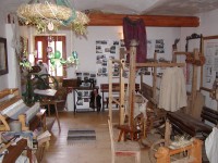 Tkalcovské muzeum a výtvarná dílna Dům pod jasanem