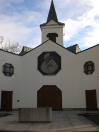 Poutní místo - kostel Pany Marie Pomocné
