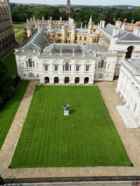 The Old Schools, za ní Clare College