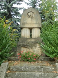 Chodovice - pomník Mistra Jana Husa