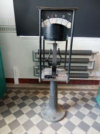 Starý měřící přístroj