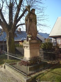 Emanuel Max a jeho socha Salvatora v Kuksu