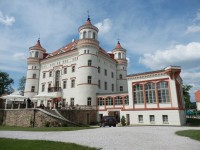 Nově zrekonstruovaný zámek Wojanów