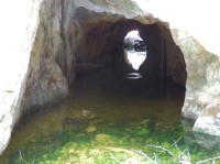 Purpurowe Jeziorko - pohled do tunelu