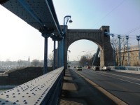 Pohled z mostu k jihozápadnímu pylonu