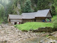 Oblazy v Kvačianské dolině – historie a současnost vodních mlýnů