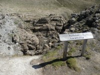 Zastávka č. 7 - Obere Rossköpflhöhle (Karst höhle)