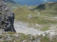 Pohled z Tauernkopfu na část korutanské Grossglockner Hochalpenstrasse