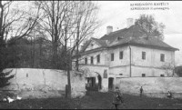 Historická fotografie zámku ze začátku 20. století