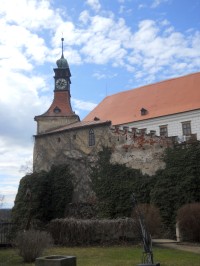 Náměšť nad Oslavou - zámek ze zahrady