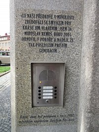Zvonky v ulici Příkopy 25