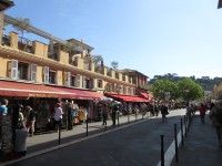 Rue de l'Opér - pohled směr tržiště