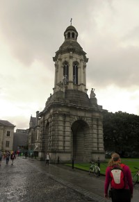 Dublin - zvonice v Trinity College