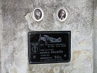 Pomník obětem letecké havárie - detail