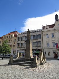 Husovo náměstí - Mistr Jan Hus