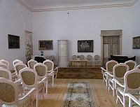 Opravený sál, kde se konají i svatby