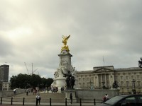 Buckinghamský palác a památník královny Viktorie