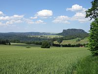 Pod kopcem Pfaffenstein - poslední pohled na Königstein