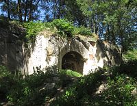 Bývalá skalní kaple Navštívení Panny Marie