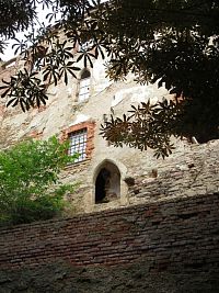 Hřebeny - zřícenina hradu Hartenberk