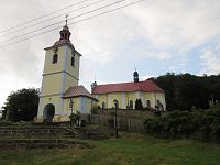 Horní Prysk - kostel se zvonicí